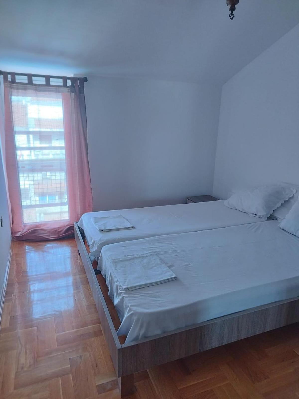 Apartman Senka 2 Apartment Podgorica Exterior photo